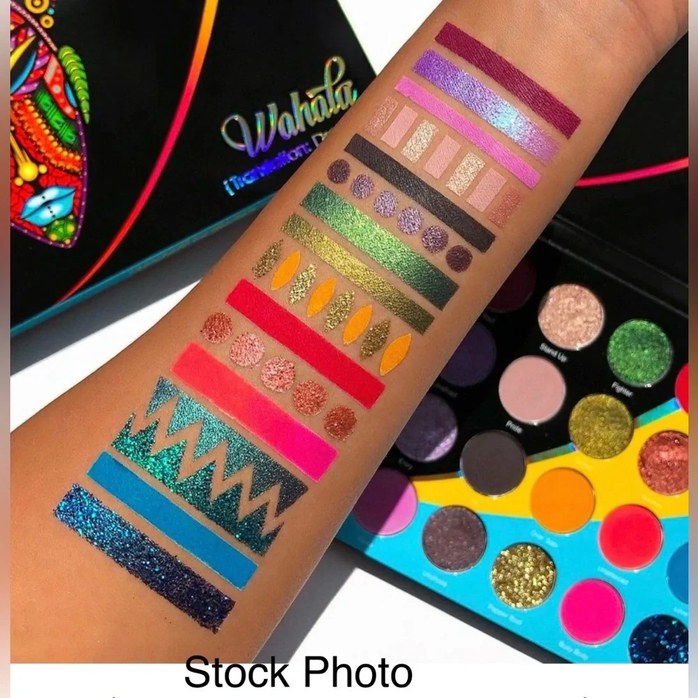 Juvia’s Place Wahala Eyeshadow Palette & Density Makeup Sponge NWT